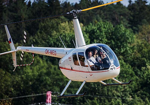 Vyhlídkový let vrtulníkem z Plzně na 30 minut!