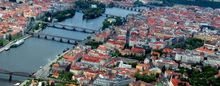 Vyhlídkový let nad Prahou - centrum